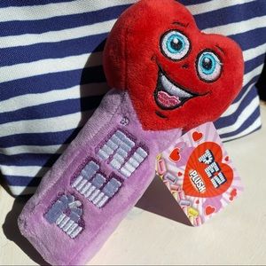 ❤️‍🔥10/$30❤️‍🔥Plush Pez w/ Beaded Bottom